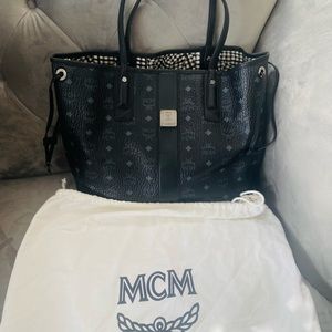Large Black Reversible MCM Tote (Authentic)